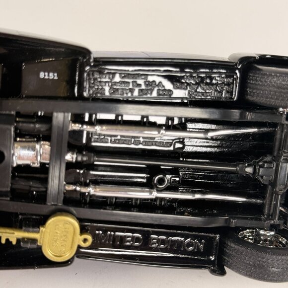 Harley-Davidson 1946 Chevy Street Rod Coin Bank 1:25 Liberty Classics Black Blue - Picture 13 of 14